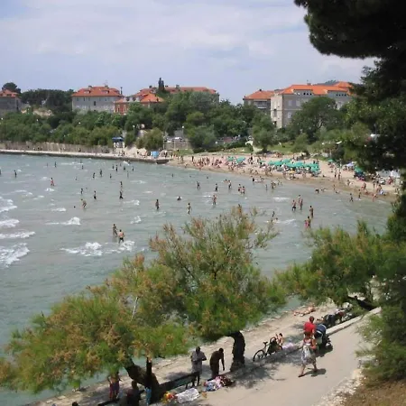 Awesome Stone House 4*